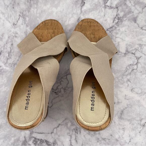 Madden Girl, Cork Wedge Sandals. Size 10. 1” Platform 4.5” Wedge. - Picture 6 of 7